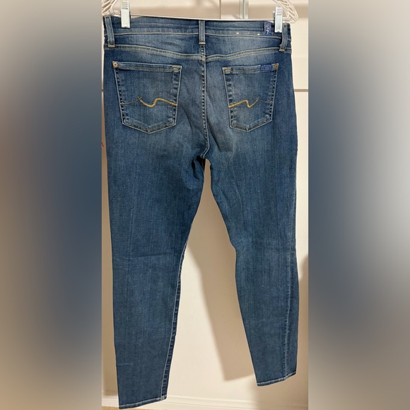 7 for all Mankind Women’s Jeans - Picture 4 of 5